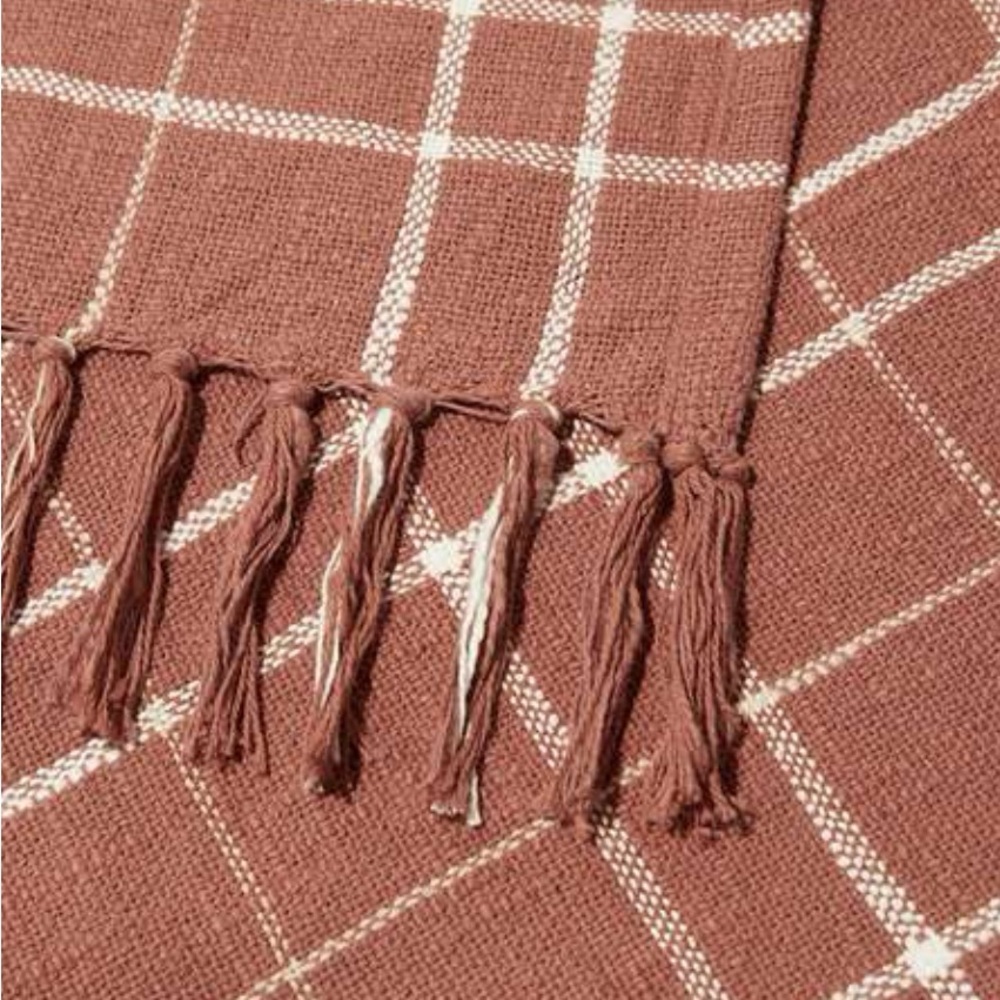 Little Korboose Woven Throw Blanket - Rust color - Picture 4 of 5